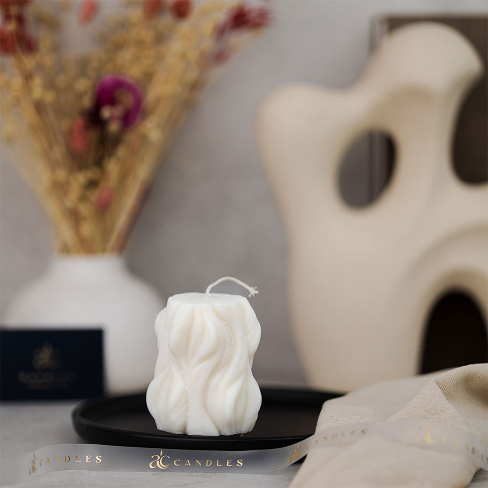Wavy Silk Candle